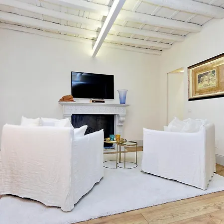 Luxury Charme Between Pantheon And Spanish Steps 罗马
