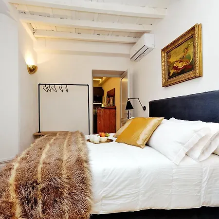 Luxury Charme Between Pantheon And Spanish Steps 로마