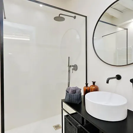 Luxury Charme Between Pantheon And Spanish Steps Appartamento