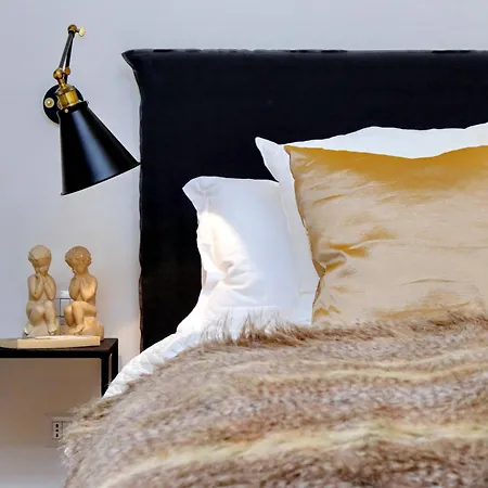 Luxury Charme Between Pantheon And Spanish Steps דירה