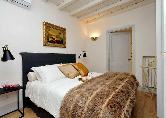 Apartment Luxury Charme Between Pantheon And Spanish Steps *