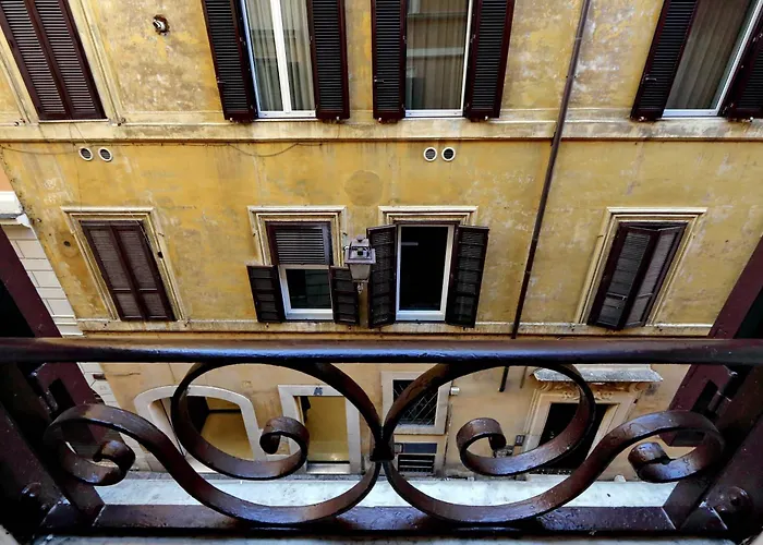 Apartment Luxury Charme Between Pantheon And Spanish Steps Rome