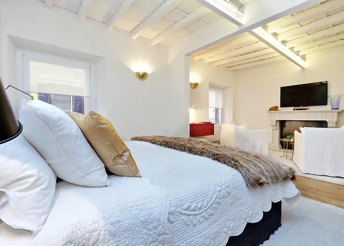 Apartment Luxury Charme Between Pantheon And Spanish Steps *